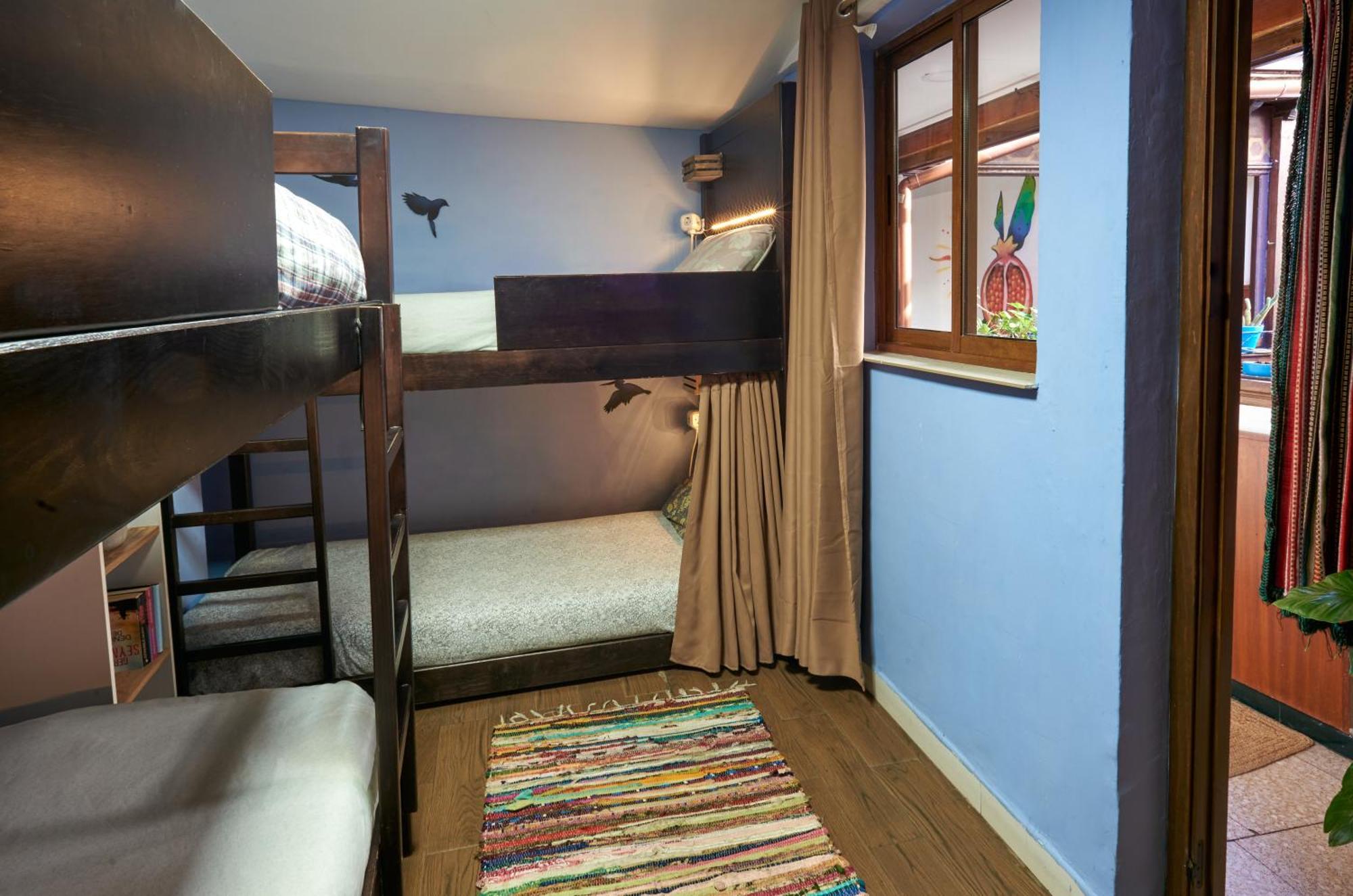 Bett im gemischten Schlafsaal mit 4 Betten